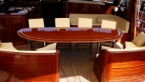 Zephyria II - Dining table 2